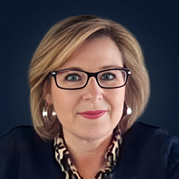 Caroline Hinton